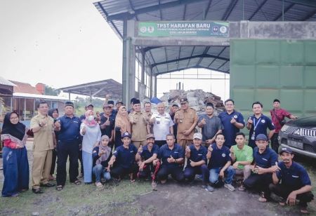 Bupati Jember: TPST Harapan Baru Desa Dukuhdempok Contoh Kelola Sampah Menjadi Berkah